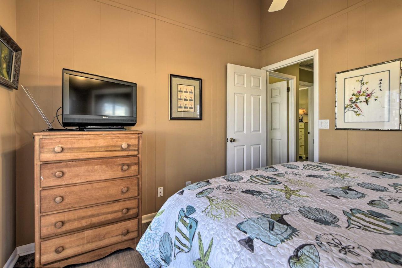 Holden Beach Family Abode - Steps To Ocean! Luaran gambar
